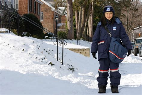 USPS offers winter dressing tips to stay warm and dry - 21st Century Postal Worker