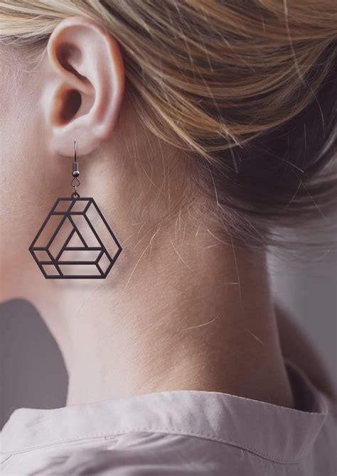 Impossible Shapes 1 Earrings - 3D Print Model by Vitamin