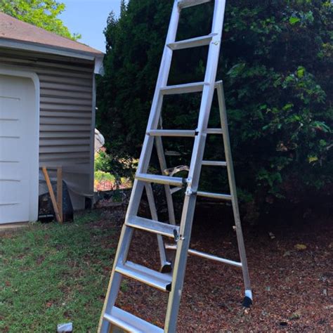 Using an Aluminum Extension Ladder: Benefits, Safety Tips, DIY Projects - Aluminum Profile Blog