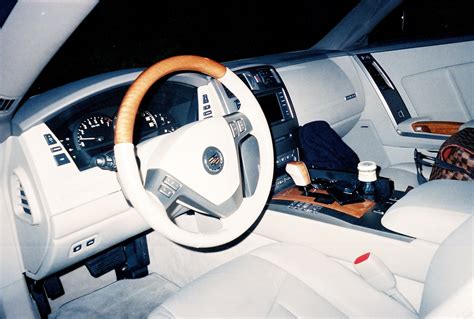 2007 Cadillac XLR-V - Interior Pictures - CarGurus