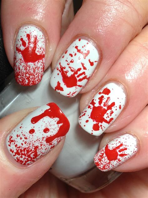 Canadian Nail Fanatic: Halloween Bloody Hands!