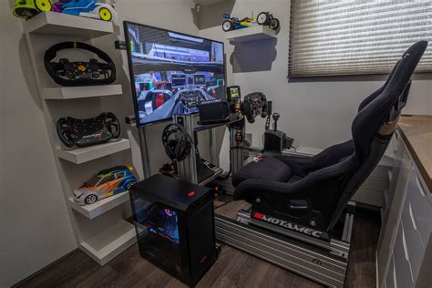 Simlab P1, Fanatec DD1 and Simcore USB screen | Slaapkamerideeën, Gamer kamer, Kamer inrichting