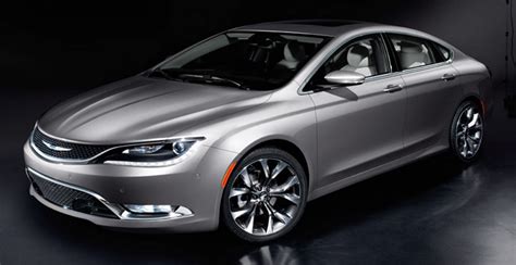 2015 Chrysler 200 Limited Review