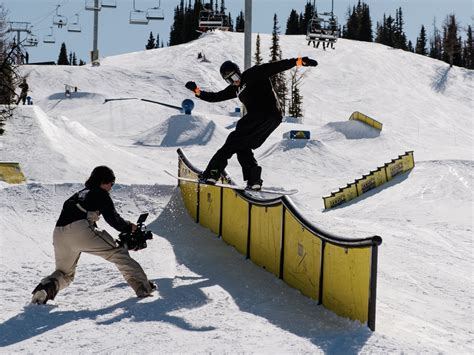 Rails & Boxes — Arena Snowparks