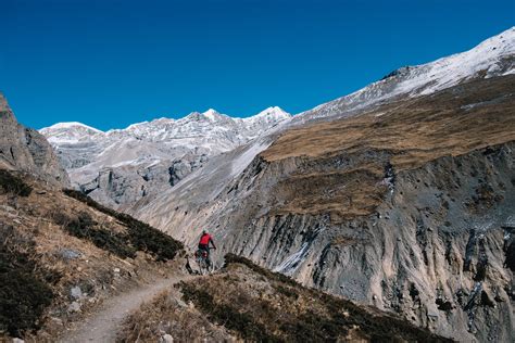 Short Annapurna Circuit Trek Nepal - CheriSisters