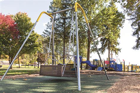 Wheelchair-accessible playground opens in Tyden Park