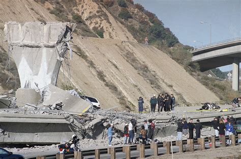 Northridge earthquake shattered Los Angeles 25 years ago - WTOP News