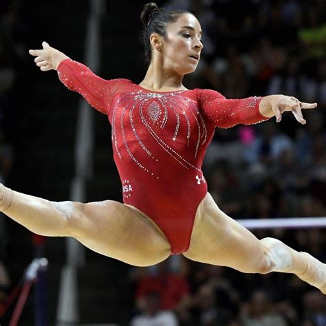 Aly Raisman HD Gymnastics Photos | Olympic gymnastics, Female gymnast ...