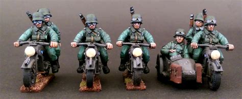 Left Handed Panzerfaust: Foundry Miniatures Kradshutzen