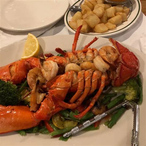 13 Best Spanish Restaurants in NYC [UPDATED]