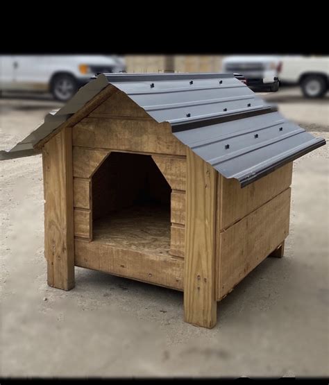 MEDIUM (30” X 30”) Dog House | Hartsville Lumber & Barns