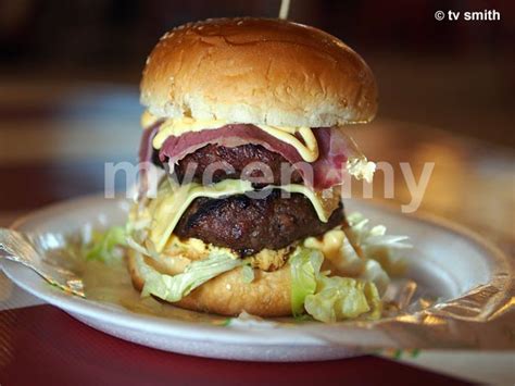 Kaw Kaw Burger Bakar Puchong | mycen.my hotels – get a room!