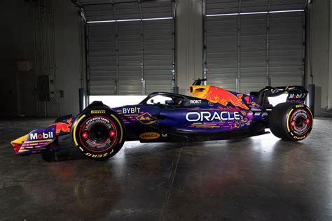 Viasport — Red Bull's RB19 Turns Purple for Las Vegas