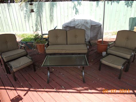 May 1 - 7, 2011 | Set up of new patio furniture | osseous | Flickr