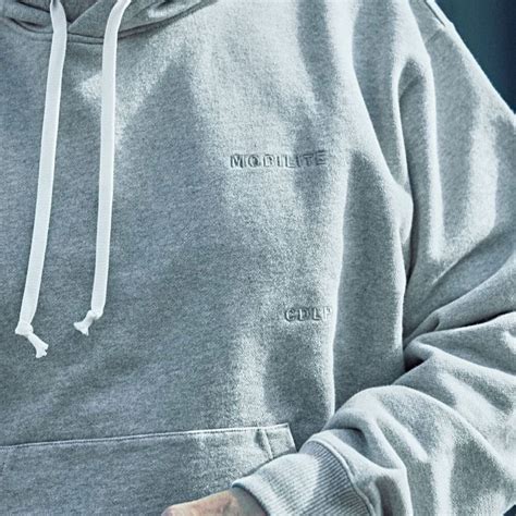 The best heavyweight hoodies for men in 2024 | OPUMO Magazine