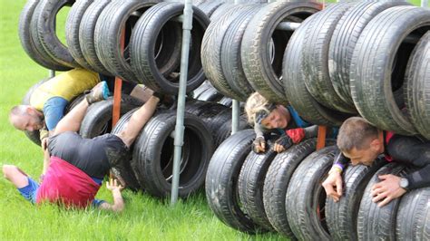 230-plus obstacles in one race sets world record for fun | CNN