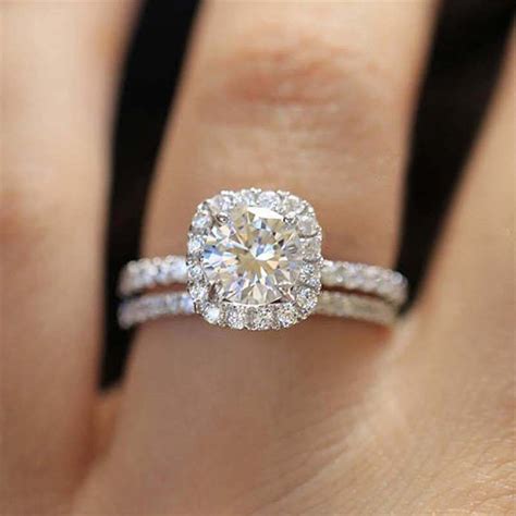 Exquisite Female Crystal Zircon Square Rings Charming Wedding ...