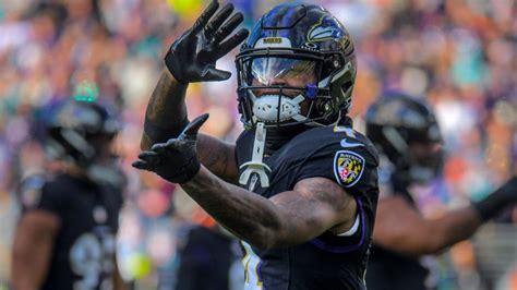 WR Zay Flowers absent from Ravens practice Wednesday as postseason ...