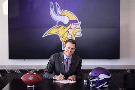 Kevin O’Connell’s meteoric rise from star college quarterback to Vikings head coach - The Athletic