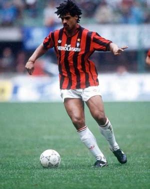 Frank Rijkaard - Pro Evolution Soccer Wiki - Neoseeker