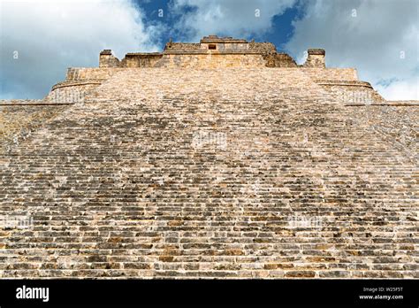 Pyramid of the Magician, Uxmal, Mexico Stock Photo - Alamy