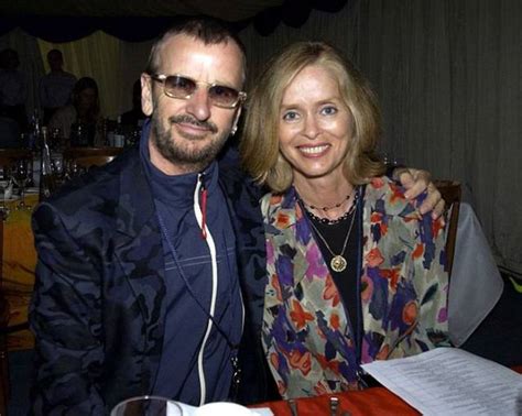 Ringo Starr At Age 75 Looks Younger Than His Son (3 pics) - Izismile.com