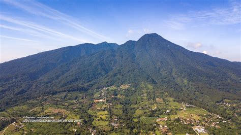 Salak Volcano – Øystein Lund Andersen Photography