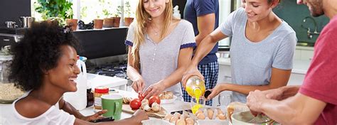 5 Benefits of Making Home-Cooked Meals | Vitamix CA