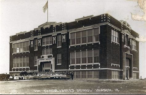 Hudson, Iowa, Consolidated School | photolibrarian | Flickr