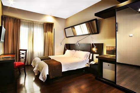 Hotel Avenida Gran Via - UPDATED 2023 Prices, Reviews & Photos (Madrid ...