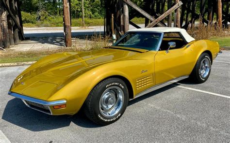 Crazy Color Combo: 1971 Chevrolet Corvette | Barn Finds