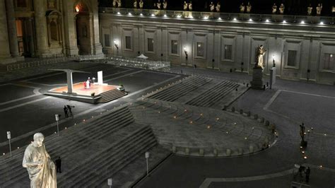 Stasera la Via Crucis con Papa Francesco a San Pietro: dove seguirla in ...