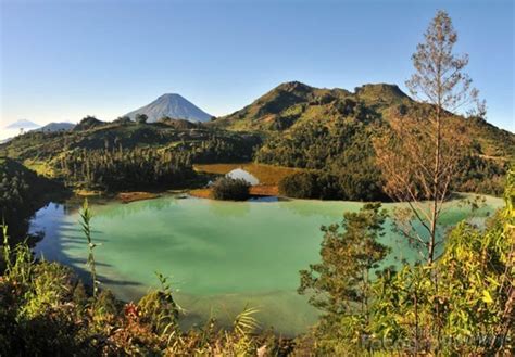 Nadesta Wisata: TELAGA WARNA - PUNCAK