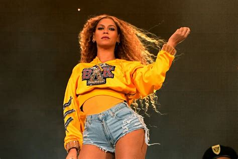 This Teen KILLS Beyonce’s Coachella Dance Routine (VIDEO)