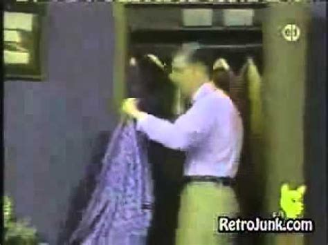 Mister Rogers Neighborhood Intro - YouTube