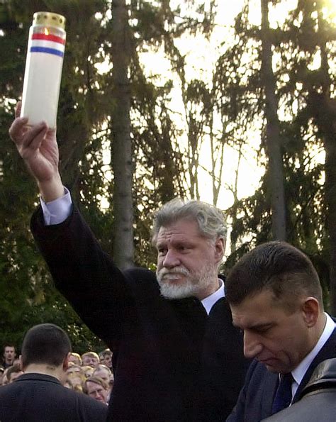 Who was Slobodan Praljak? The war criminal who drank poison after ...