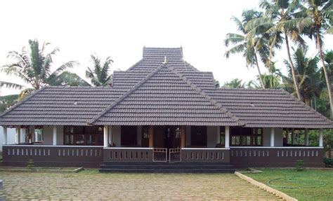 Kerala house design... Tiled roof... | Village house design, Kerala traditional house, Modern ...