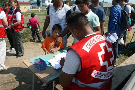 Kanjiza, North of Serbia | Red Cross of Serbia food distribu… | Flickr