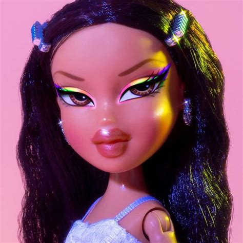 Download free Beautiful Bratz Doll Aesthetic Wallpaper - MrWallpaper.com