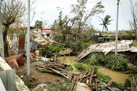 Philippines Typhoon causes major damage - Caritas