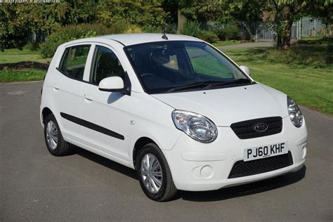 KIA Picanto 2011 1.0L 5dr 33800 miles - WHITE | in Fallowfield, Manchester | Gumtree