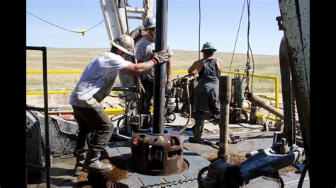 Drilling Rig - Oilgaspages Library