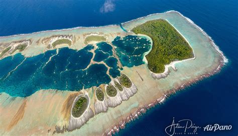 Caroline Atoll. Kiribati