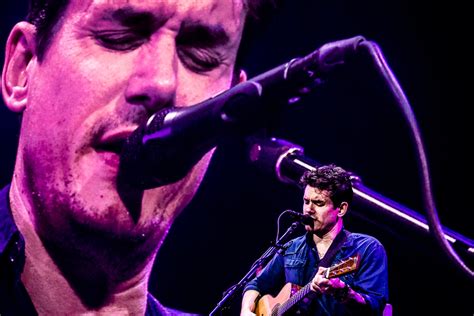 Review: John Mayer Live at Rogers Arena - Apr 10 2023 - SCENE IN THE DARK