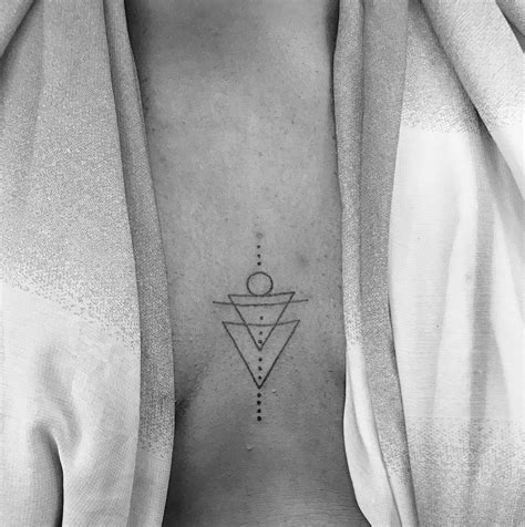 Top 140+ About Minimalist Sternum Tattoo Best – Venus Wiki Times