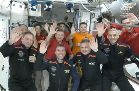 SpaceX capsule carries four-man crew to International Space Station