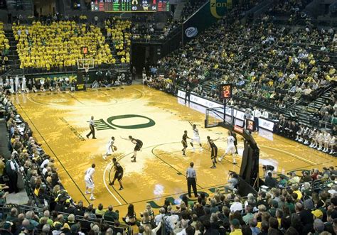 Oregon Ducks home tilt at Matthew Knight Arena -- time to dance # ...