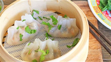 VEGAN DIM SUM - CHIU CHOW FUN GOR DUMPLINGS!! 素食潮州粉果 (2.0) - YouTube ...