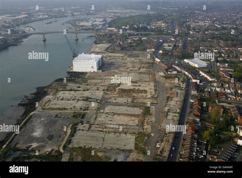 Southampton Docks Feature Stock Photo - Alamy