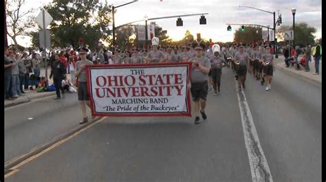 Homecoming parade kicks off festivities at Ohio State | 10tv.com